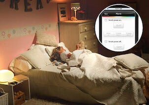 LED-pöytävalaisin Philips Hue Iris