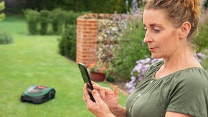 Bosch Indego M+ 700 robotgräsklippare, 700 m2