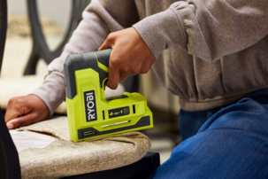 Ryobi RSG4-0 elektrisk häftpistol 4 V USB Lithium