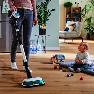 Bosch Unlimited 7 ProHygienic Aqua dammsugare med mopp