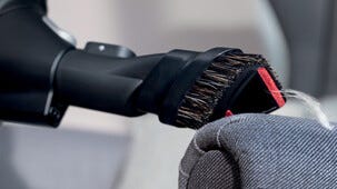 Bosch Unlimited 7 ProAnimal skaftdammsugare BBS711ANM