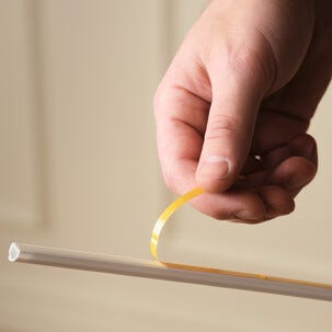 Selvklebende kabelkanal hvit, 1 meter