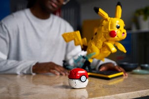 LEGO Pokémon Pikachu og pokéball 72152, 18 år