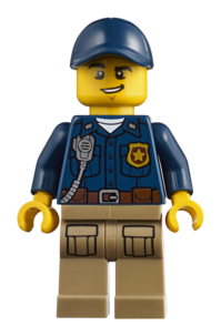 LEGO City Police 60172, Polisjakt på berget