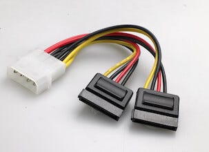 SATA-virtakaapeli, Y-kaapeli