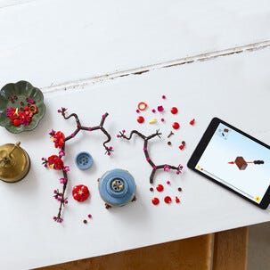 LEGO Icons Botanical Luumunkukka 10369, yli 18-vuotiaille