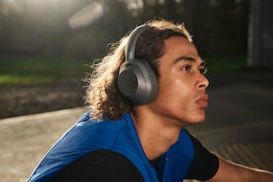 Sony ULT Wear trådlösa over ear hörlurar ANC