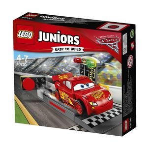LEGO Juniors 10730, Blixten McQueen snabbstart