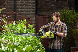 Ryobi RHT36B61R 36 V häcksax