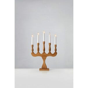 Markslöjd Svaneholm adventsstake i tre med LED, 5-armet, 53 cm