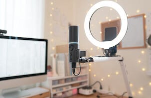 Streamplify Mount Arm Pöytäteline vloggaamiseen ja podcasteihin