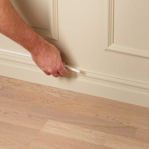 Självhäftande kabelkanal vit, 1 meter