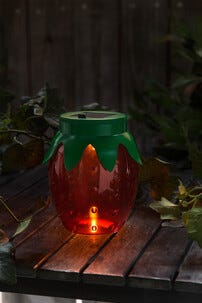 Solcellslykta Jordgubbe