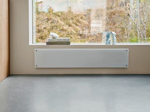 Mill panelelement med termostat, glas, vit