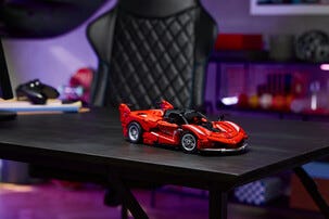 LEGO Technic Ferrari FXX K bilmodell 42212, fra 10 år