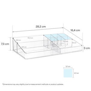 Meikkiteline kirkasta muovia