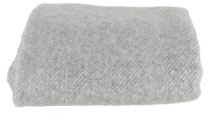 Stickad filt med fransar 127x152 cm, grå