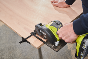 Ryobi R18CS115-0 batteridrevet sirkelsag One+ 18 V