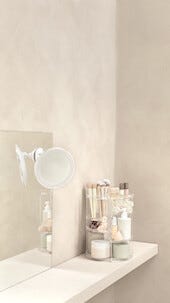 Meikkipeili imukupilla