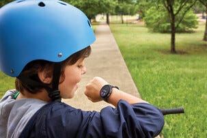 Garmin Bounce 2 GPS-klocka och smartklocka barn