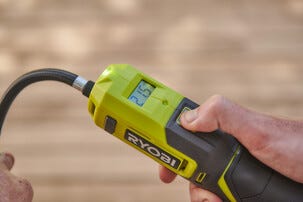 Ryobi minikompressor 4 V batteridrevet USB RI4-0