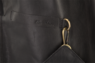 Förkläde och grytlapp i skinn, Limited Edition