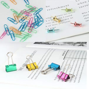 Kontormiks fargerikt, knappenåler, binders, klemmer, 138 deler