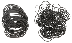 Strikk blandede størrelser 50 gram, svart