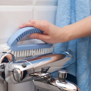 Baderomsbørste, Sini