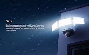 Eufy Floodlight Cam 2K Pro Valvontakamera, 3 valonheitintä
