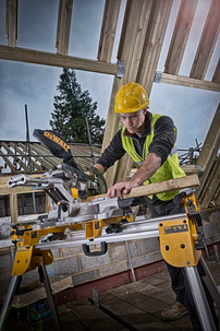 Kap- och geringssåg Dewalt DCS 365N