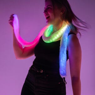 Ljuslinga LED RGBIC med fluffigt tyg och musikstyrning, 2 m