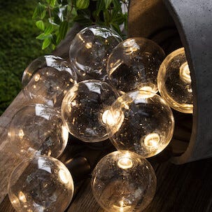 Northlight LED Globe lysslynge