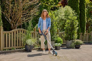 Gardena EasyWeed plattrensare, batteridriven