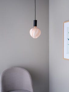 Rosa dekorpære LED E27 Ice Cream Pink, 160 mm