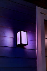 Philips Hue Impress smart vägglykta sensor utomhus
