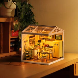 Rolife Super Creator miniatyrrum Happy Meals Kitchen, från 14 år