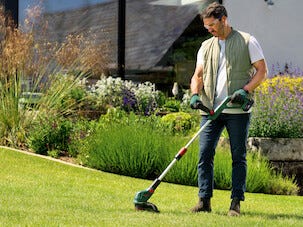 Bosch Universal GrassCut gresstrimmer 18 V 26-500