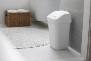 Pieni roskakori heilurikannella, valkoinen, 10 litraa