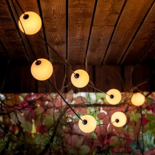 Aurinkokennovaloketju valkoiset pallot 7 lamppua 5,6 m