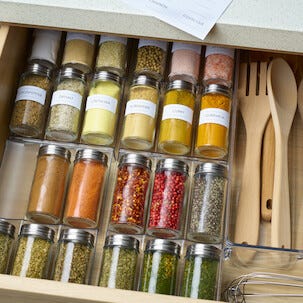 Kryddställ i plast för 6 burkar