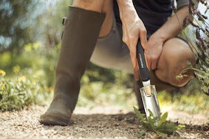 Fiskars Xact planteringsspade smalt blad