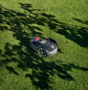 Husqvarna Automower Aspire R4 med tillbehör, 400 m2
