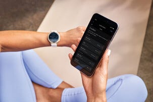Garmin Venu 4 smartwatch, 41 mm