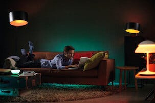 Philips Hue White and Color Ambiance LED-lampa E27