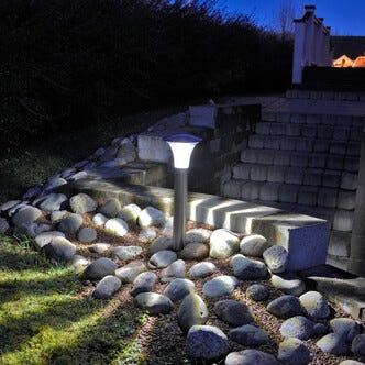 Stark solcellslampa markspjut Northlight, 33/51 cm