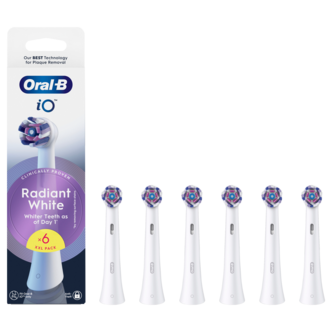 Oral-B iO Radiant White borsthuvud, vit