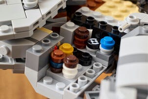 LEGO Icons Star Wars Millennium Falcon 75375, 18 år