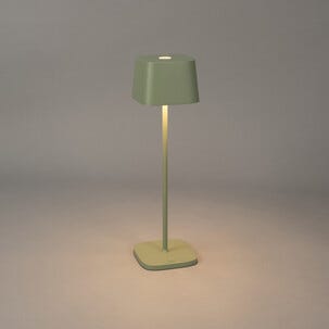 Konstsmide Capri bordlampe USB dimbar utendørs