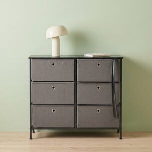 Kommode i metall med skuffer i tekstil, svart